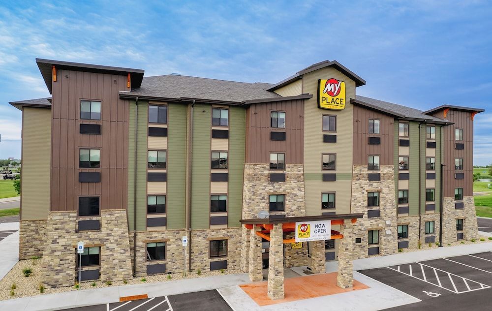 My Place Hotel-Mitchell SD 1