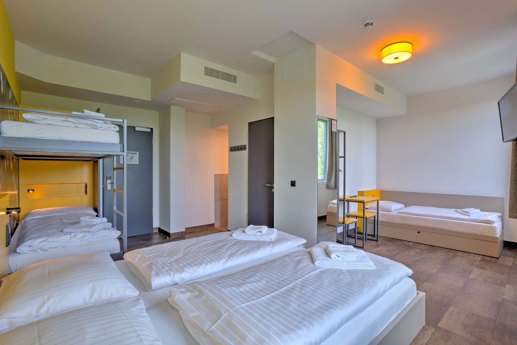MEININGER Hotel München Olympiapark 1
