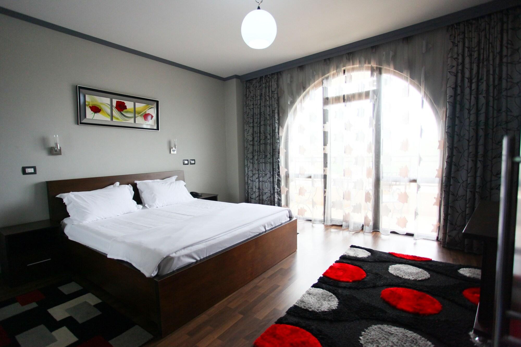 PANORAMA Rooms Hotel near the Old Bazaar 2