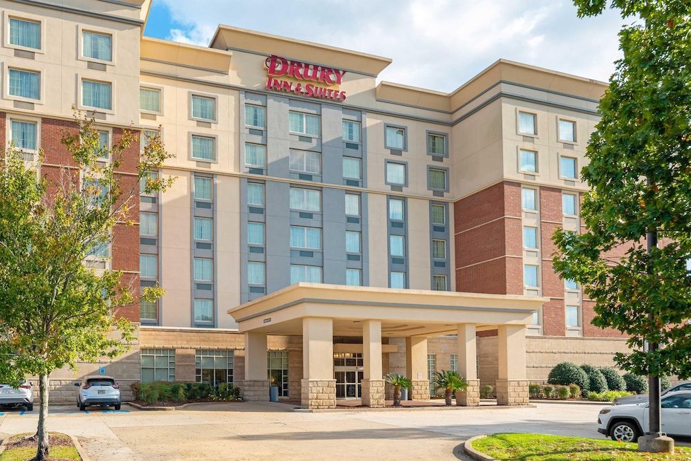 Drury Inn & Suites Baton Rouge 1