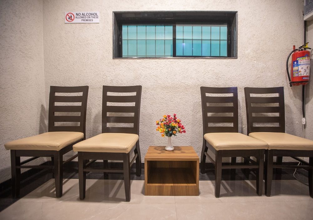 Hotel Naaz Executive 2