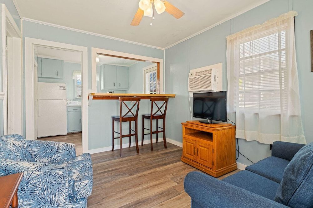 Oceanside Court by KEES Vacations 2