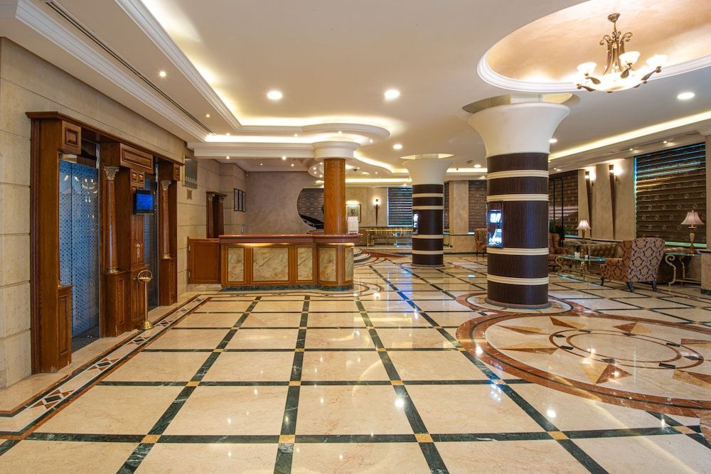 Bristol Hotel 2