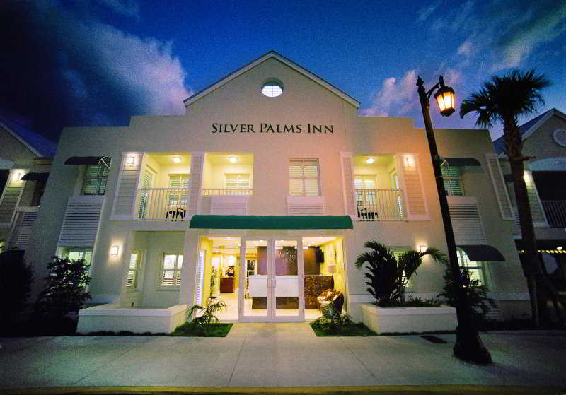 Silver Palms Inn & Historic Homes 1