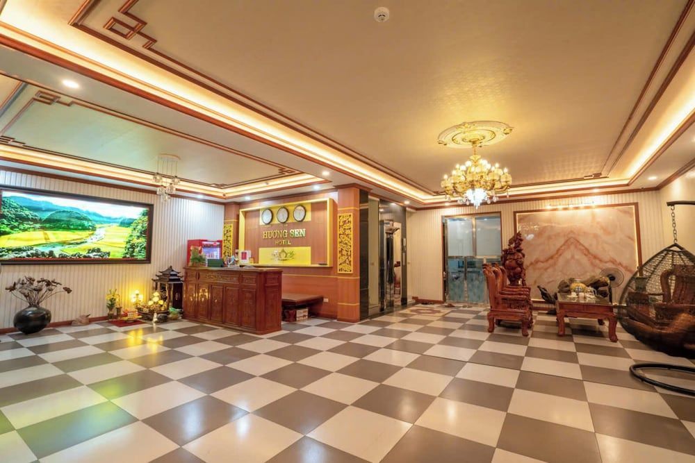 Hương Sen Hotel 1