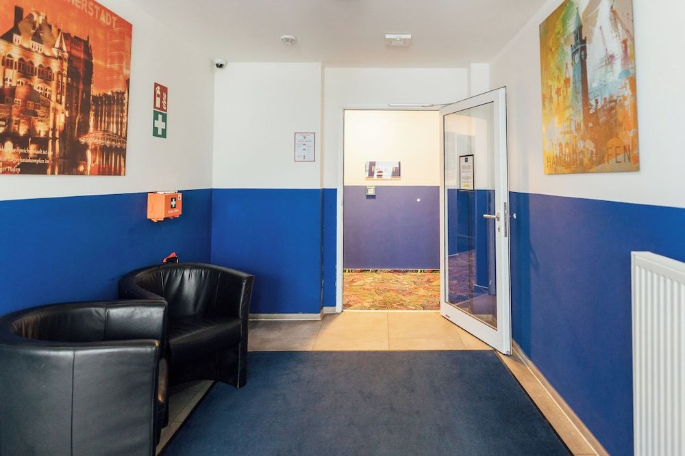 MYKY Aparthotel Harburg - Free Parking 2