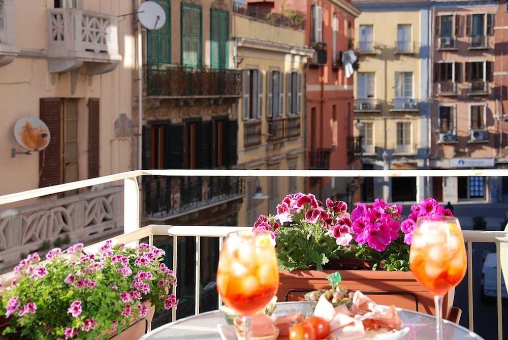 Centro storico via Sassari Accommodation 1
