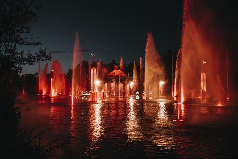 PUY DU FOU - Les Îles De Clovis + tickets 1