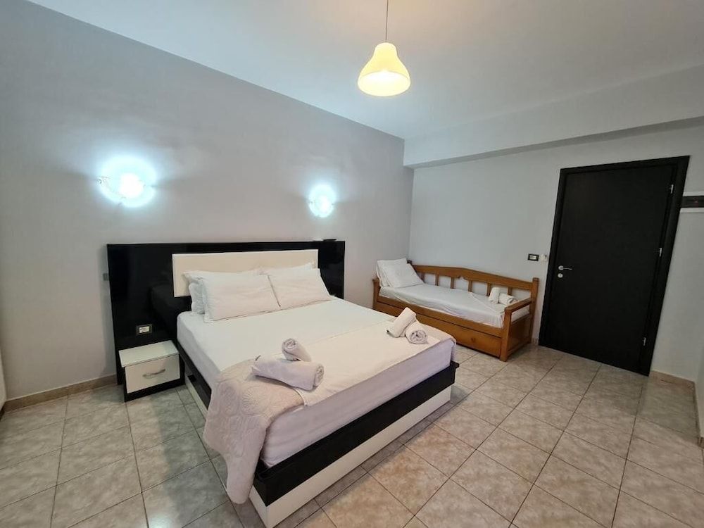 Hotel Ardiani 2