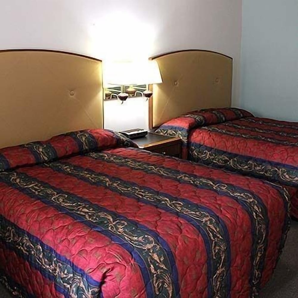 Midlands Lodge 1