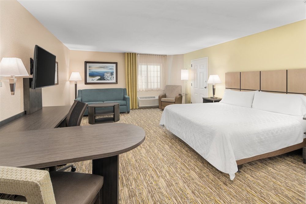 Candlewood Suites DESTIN-SANDESTIN AREA by IHG 2