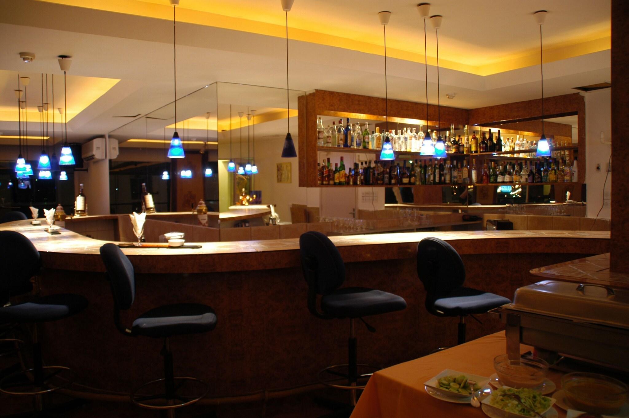 Mina Hotel 2