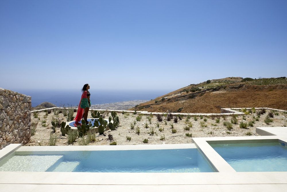 Santorini Sky - The Retreat 1