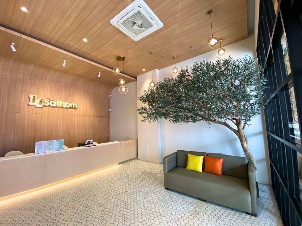 14 Sathorn Hotel 1