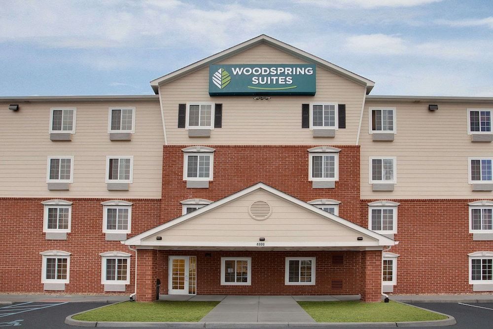 WoodSpring Suites Virginia Beach 1