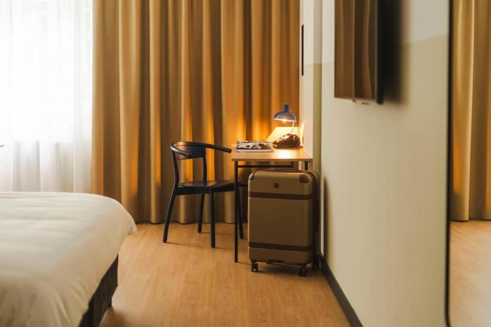 Hotel Node 2