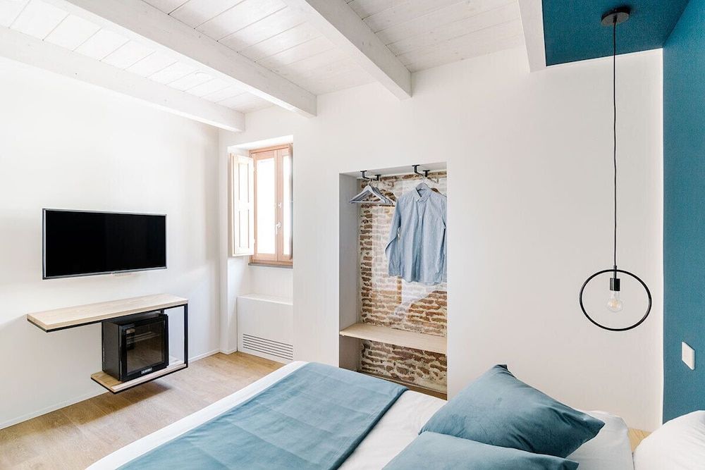 Via Del Centro Guesthouse 1