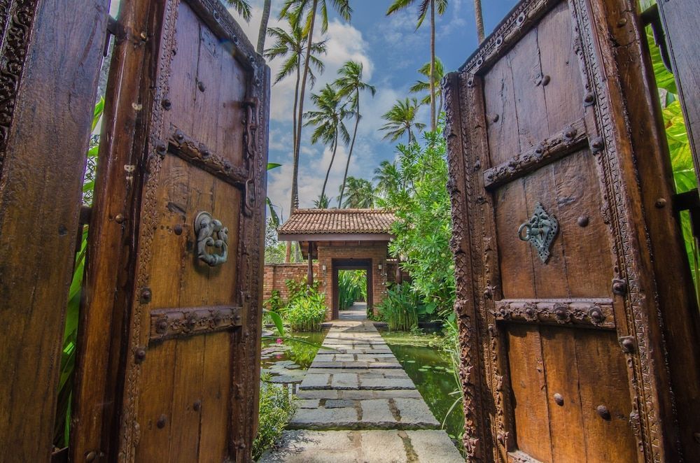 Reef Villa & Spa 1