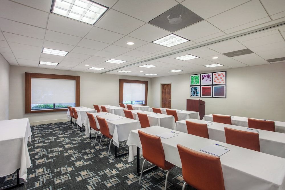 Holiday Inn Express & Suites AUGUSTA WEST - FORT GORDON by IHG 1