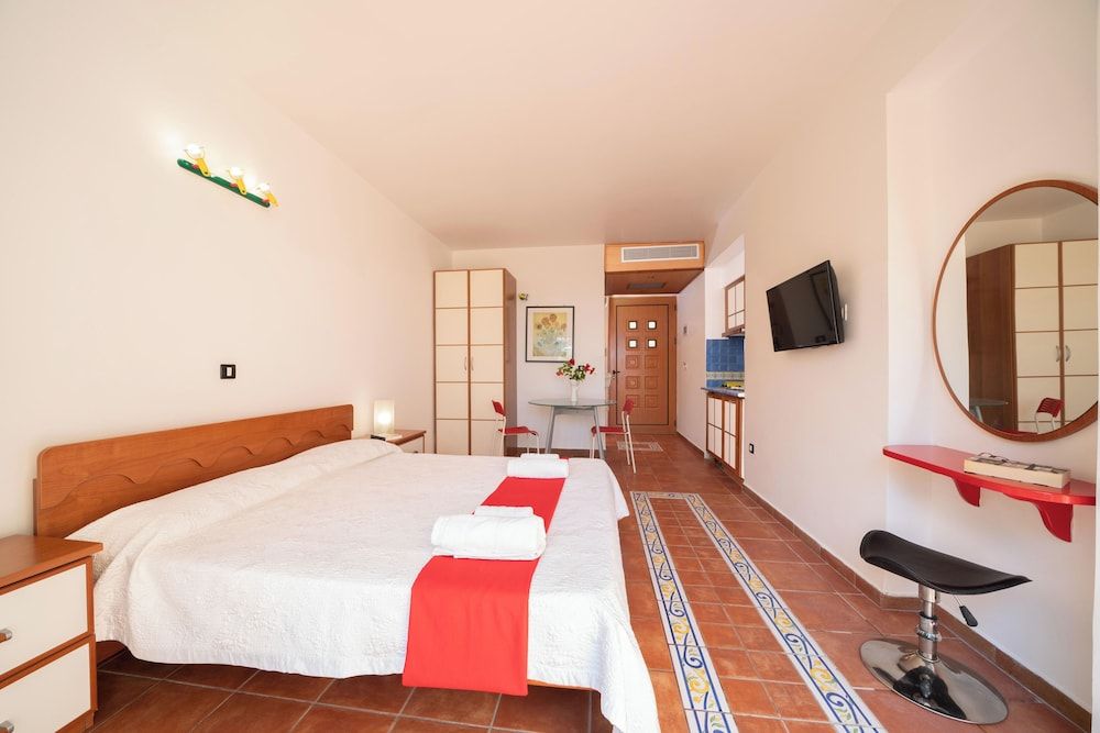 Felix Residence & Lucia Simona Villas 2