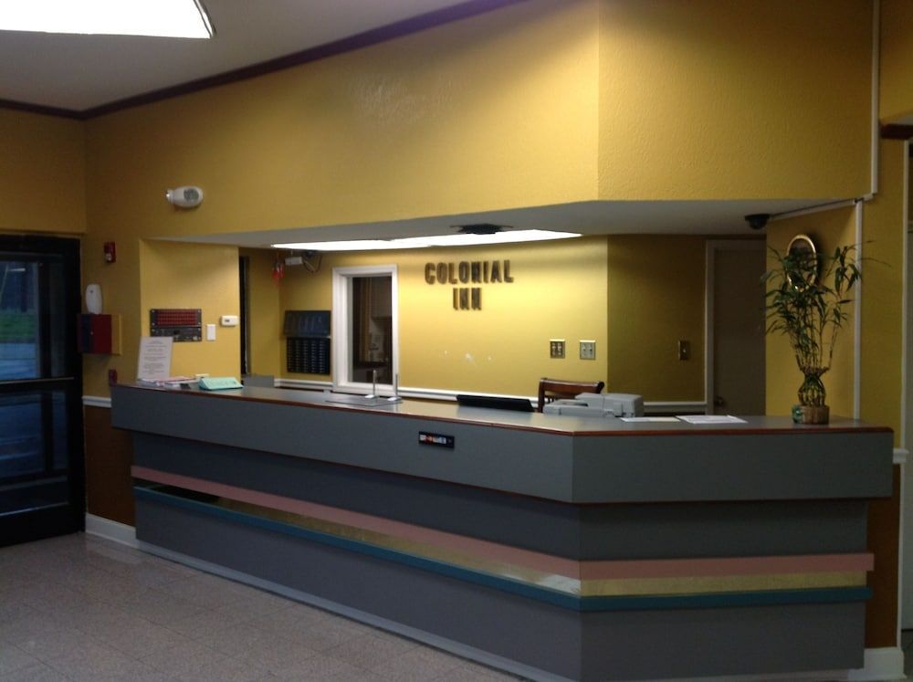 Colonial Inn & Suites /Airport/Graceland 2
