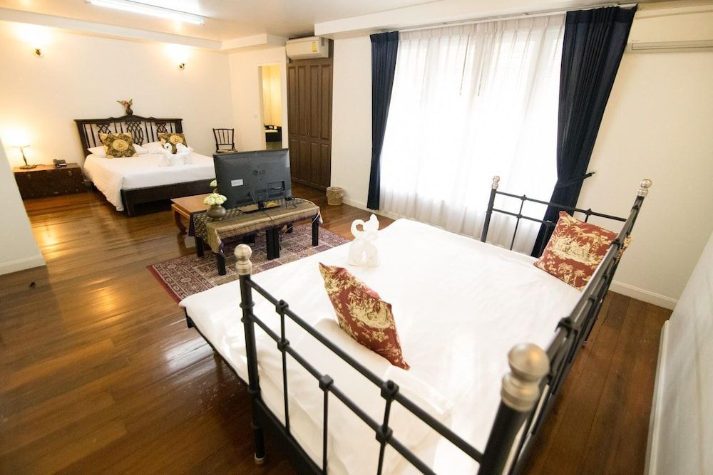 SSIP Boutique Dhevej Bangkok 1