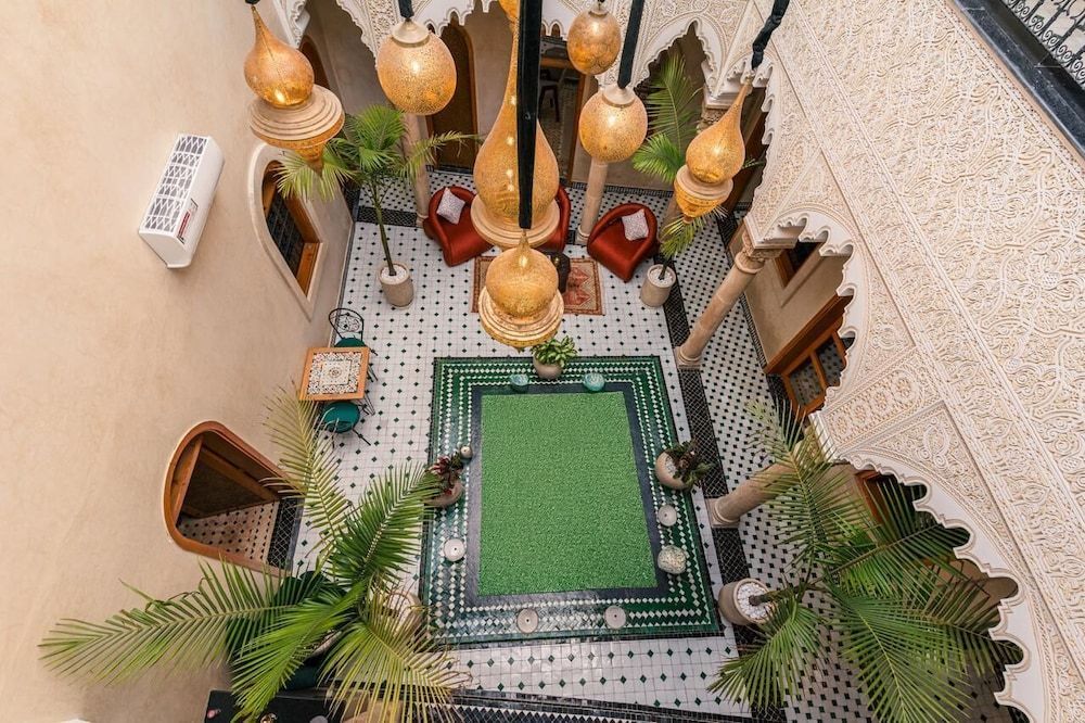 Golden Riad 2