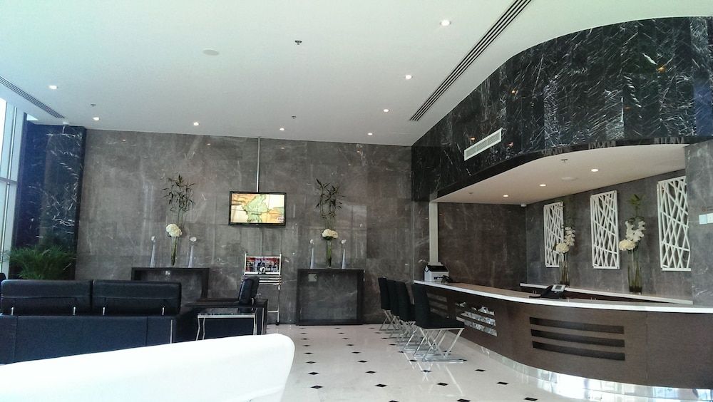Tulip Hotel & Suites 2