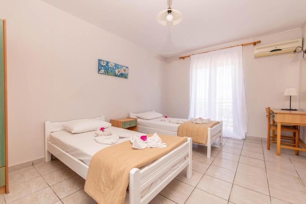 Armonia Hotel by Zante Plaza 2