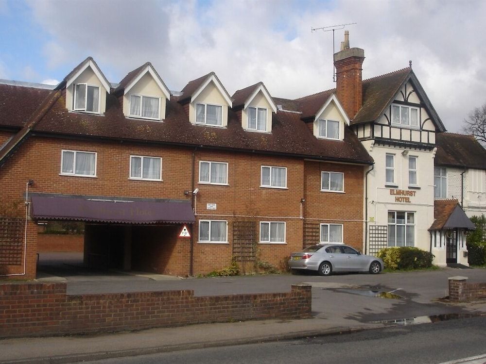 Elmhurst Hotel 1