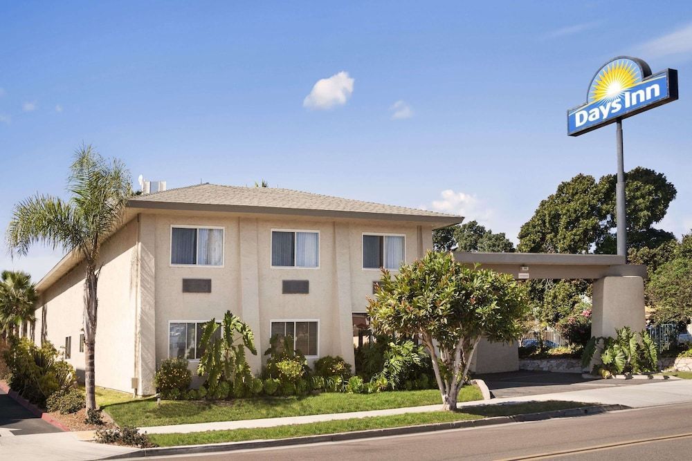 Days Inn by Wyndham Oceanside 1