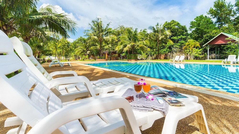 Doo Dee Boutique Resort by Swiss Chalet 1