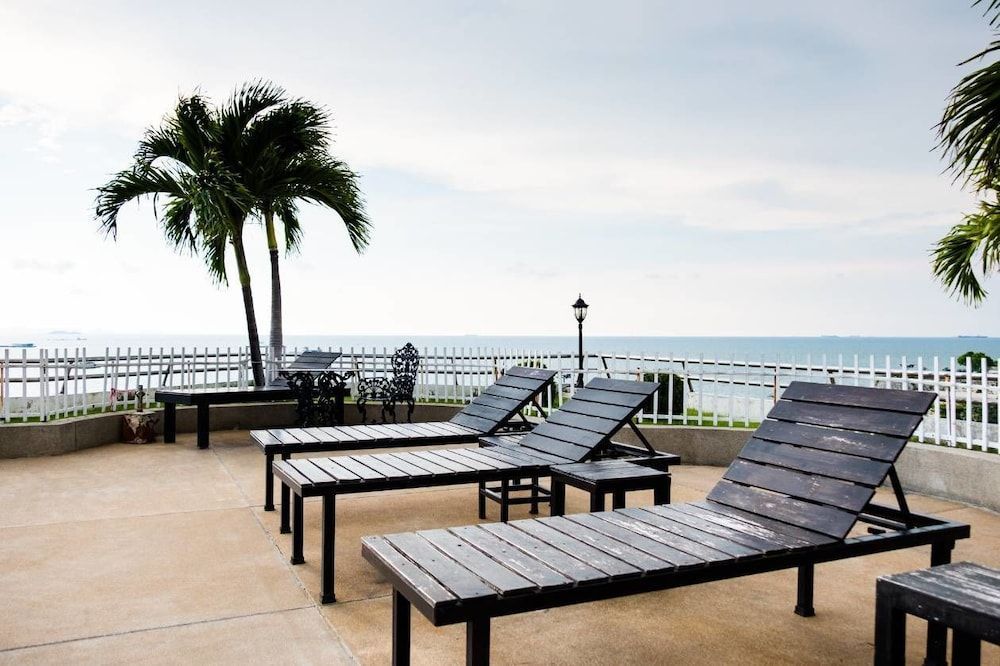 Markland Seaside Pattaya 1