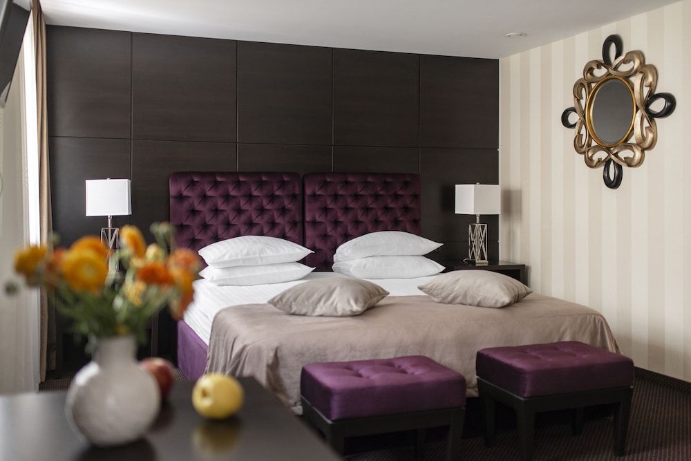 Amberton Cathedral Square Hotel Vilnius 1