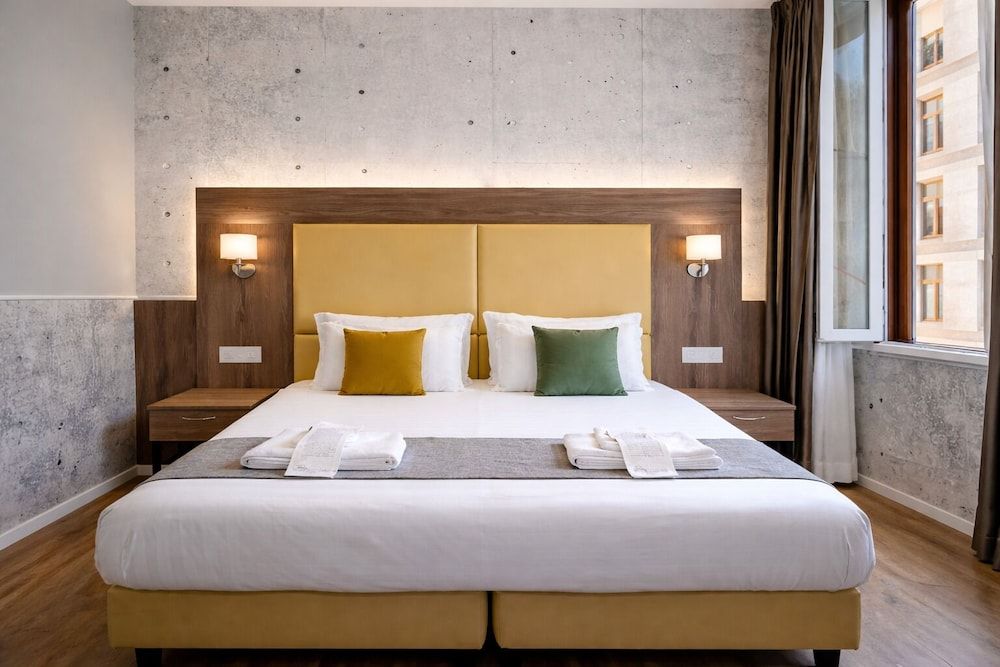 Bramble Luxury Suites 1