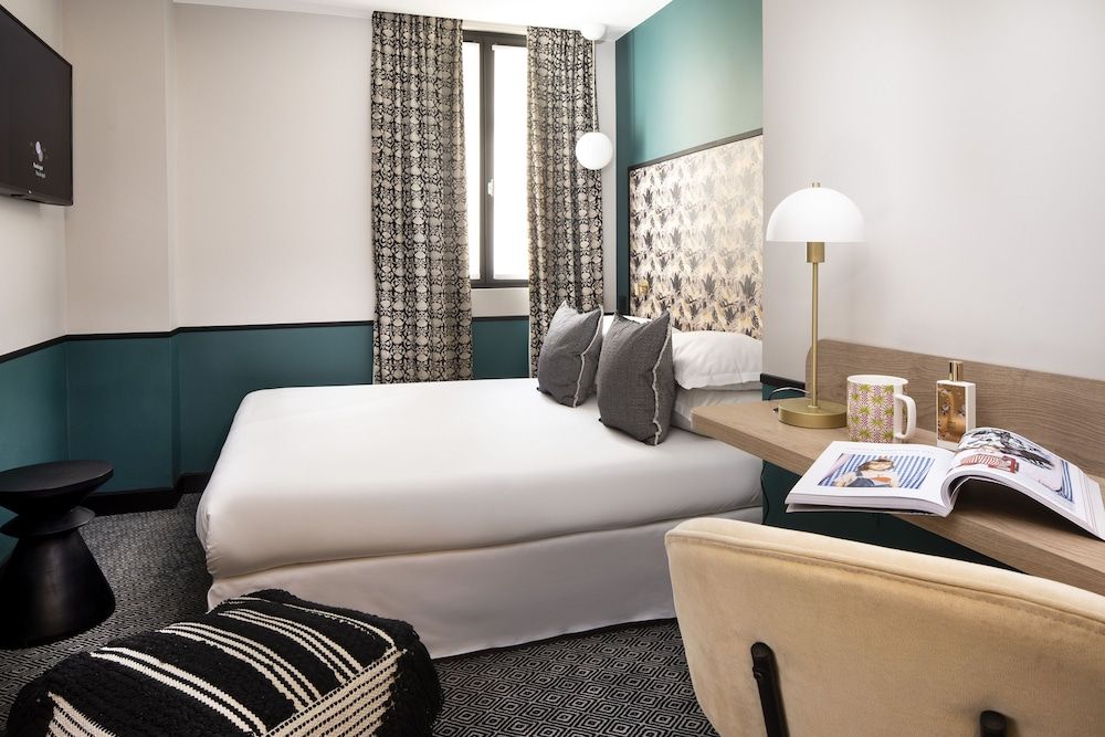 Hotel Paris Lafayette 1