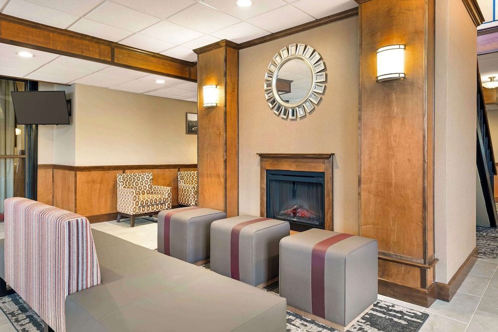 Best Western Green Bay Inn and Conference Center 2