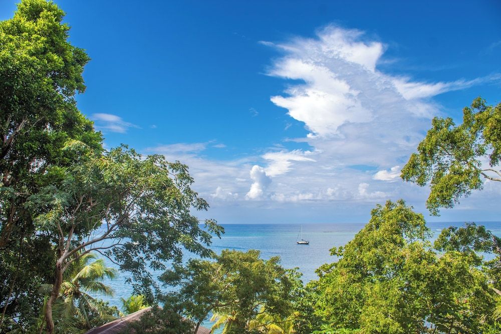 Luna Beach Luxury Boutique Beach Front Resort 1
