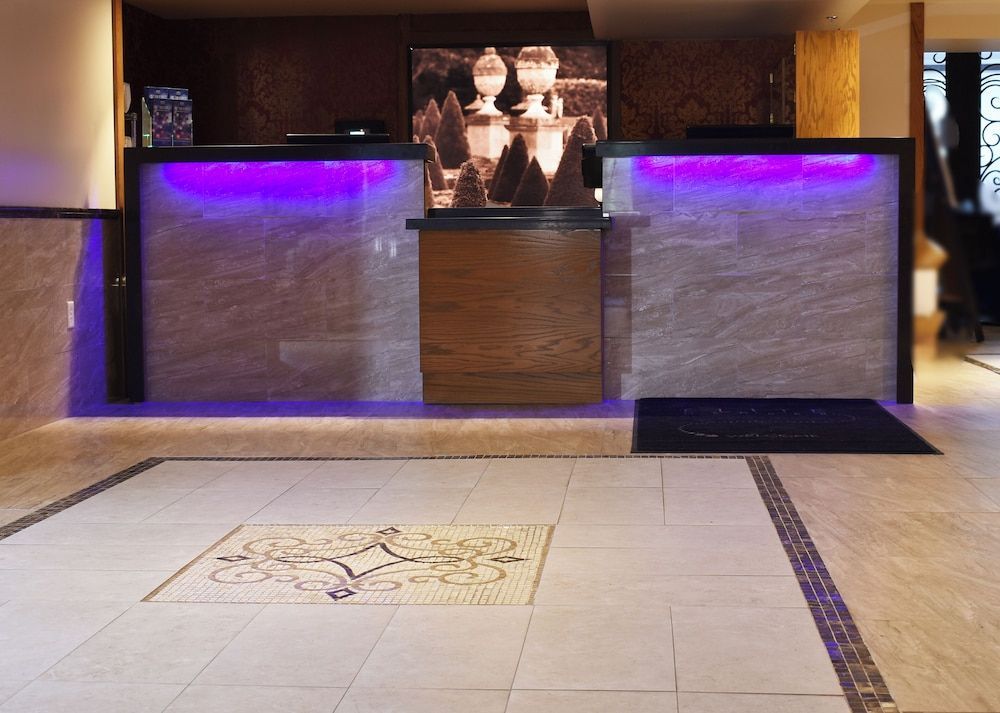 The Fontana Hotel 1