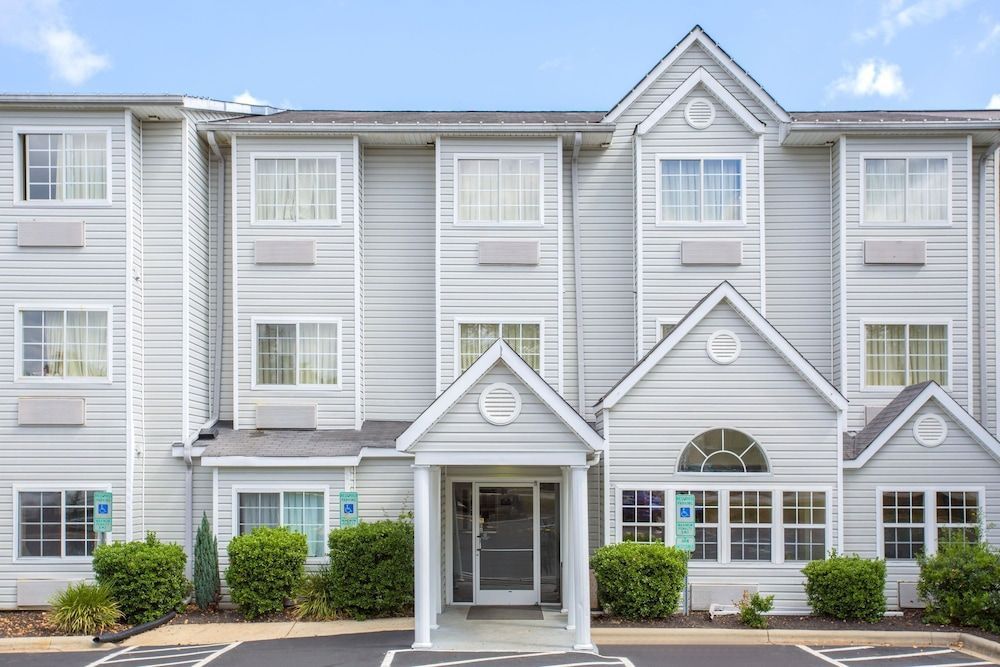 Microtel Inn & Suites by Wyndham Kannapolis/Concord 1