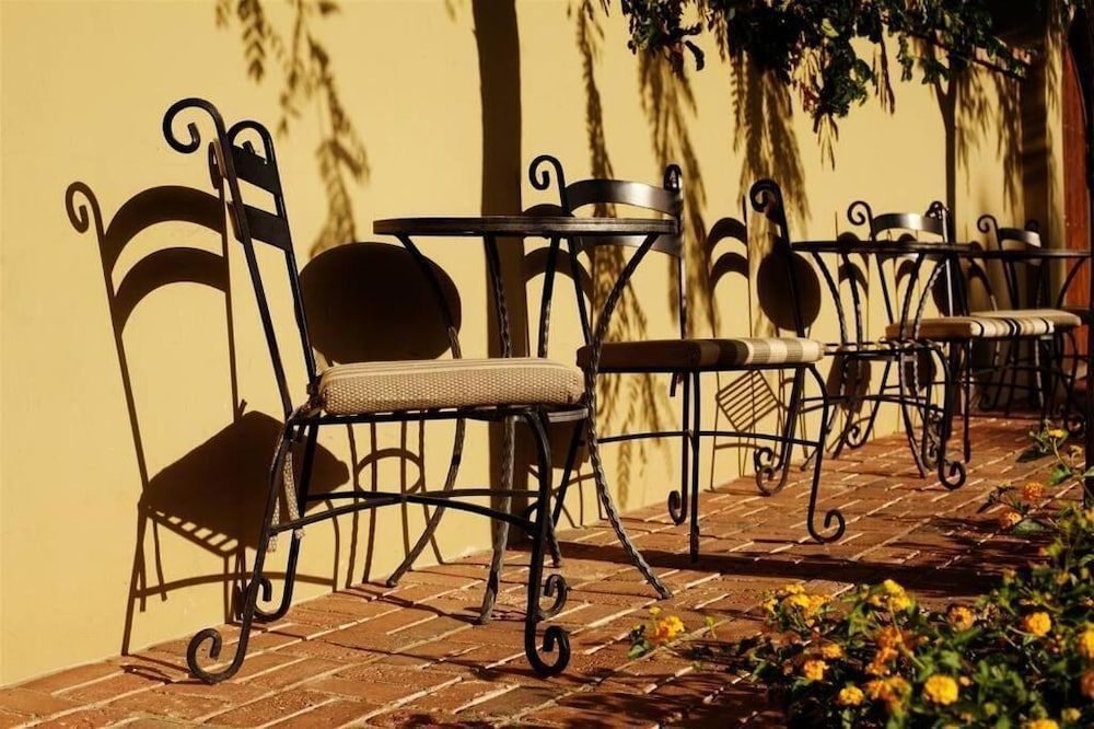 Los Arboles Hotel 2