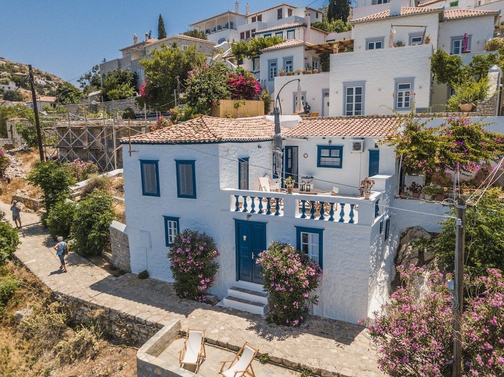Lotus Sweet Home Hydra 1