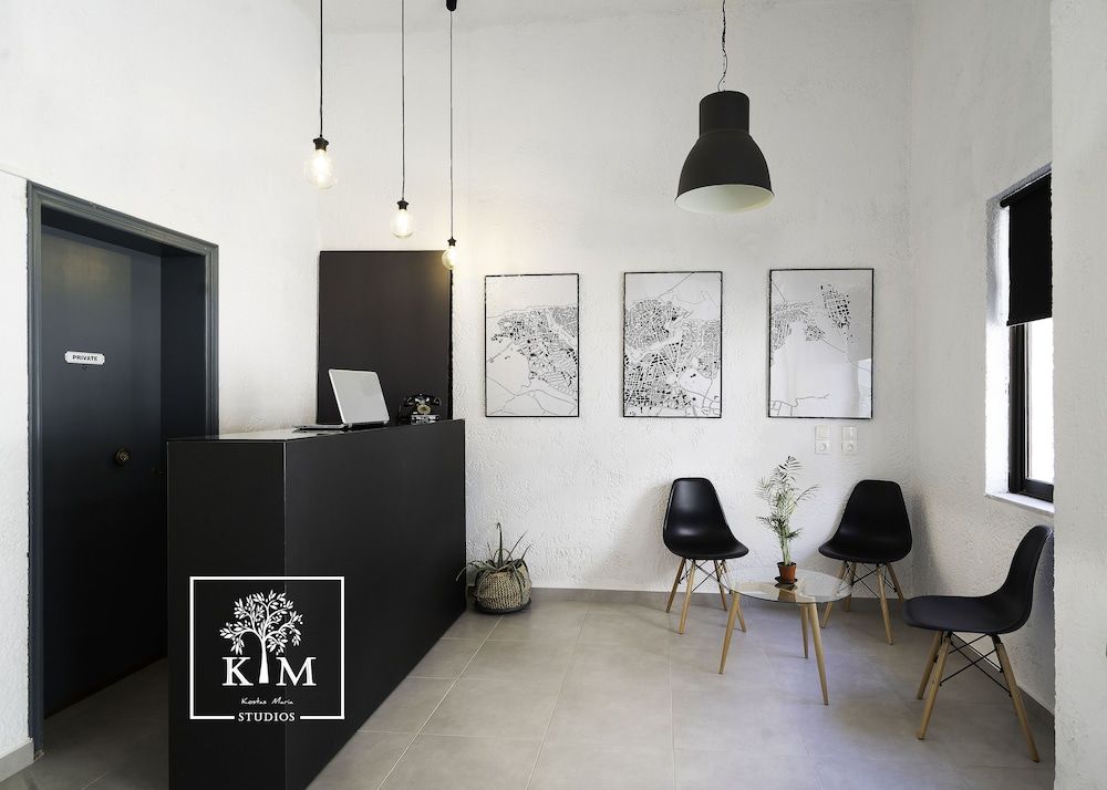 kM Studios 2