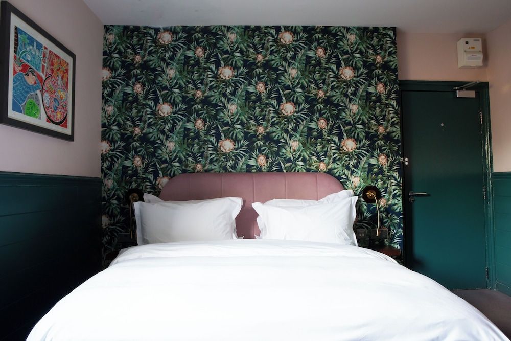 The Ship Rooms 2