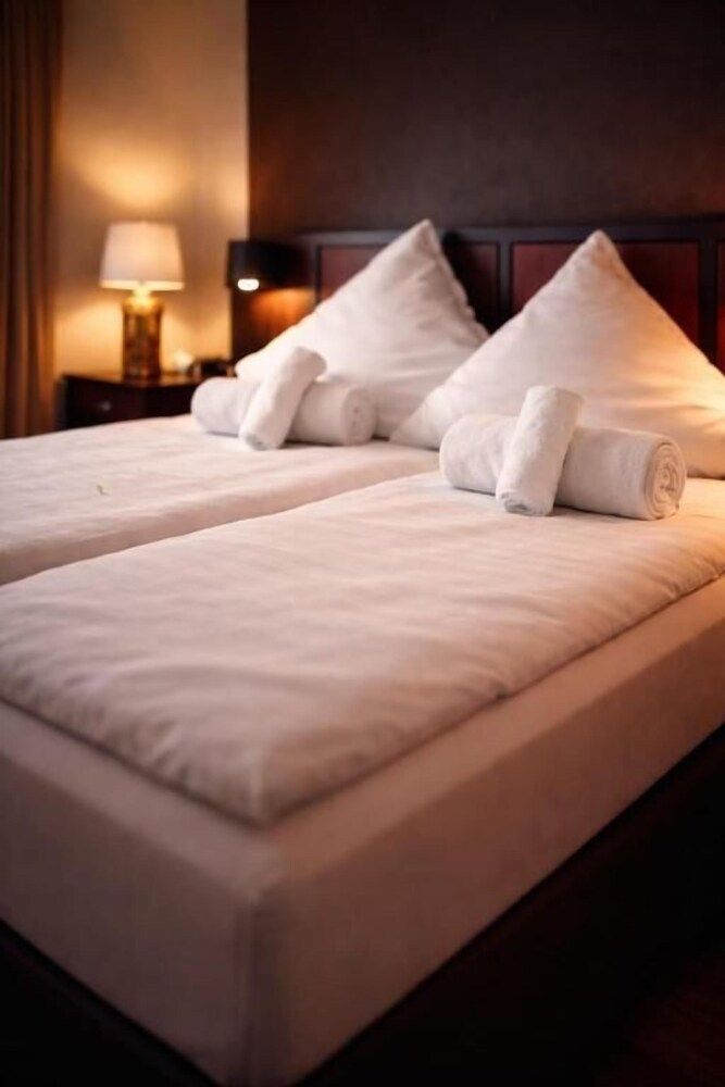 Niehler Hotel 1