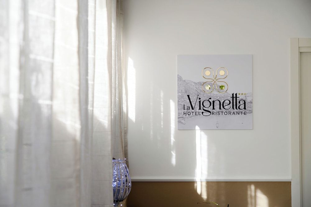 Hotel Ristorante La Vignetta Cernobbio 1