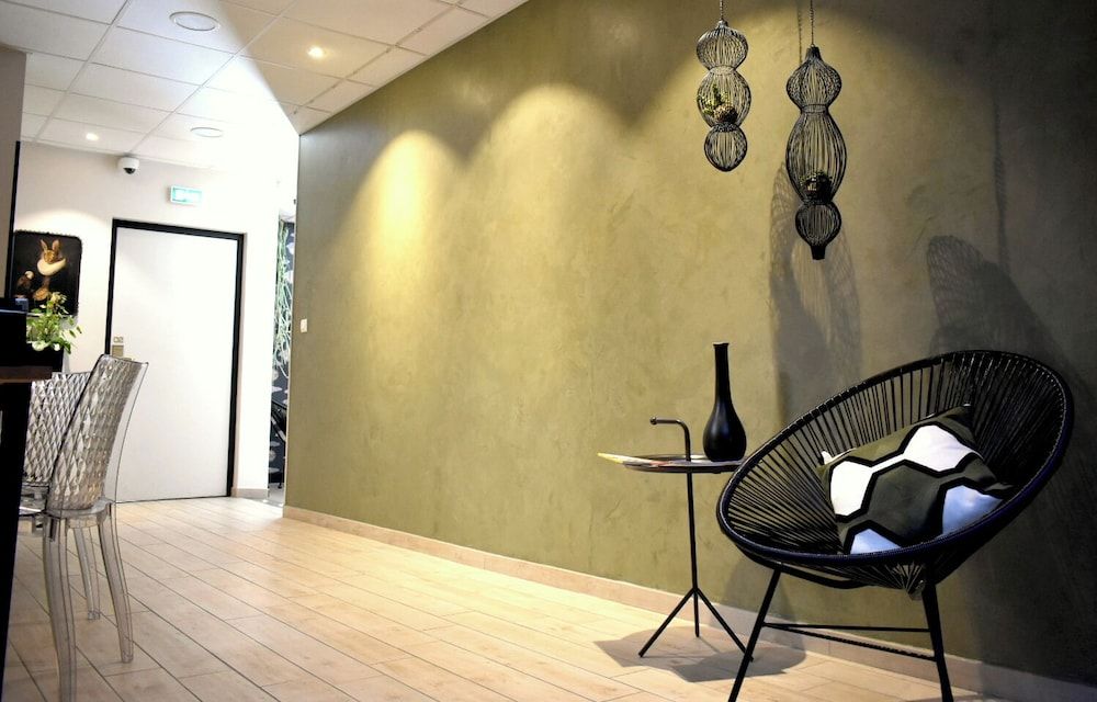 L'aparthoteL LhL 2