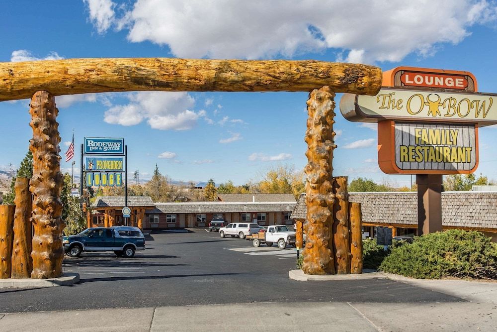 Rodeway Inn & Suites Pronghorn Lodge Lander 1