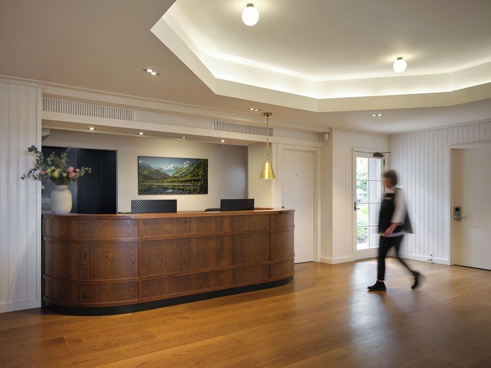 Suncourt Hotel & Conference Centre 2