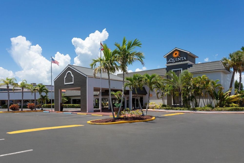 La Quinta Inn by Wyndham Cocoa Beach-Port Canaveral 1